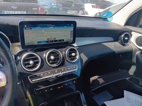 40543ad341c7ad9b85737cf1254c2d0f-1075 Mercedes Glc-class Glc 300 E 4matic - 8