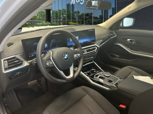 40543ad341c7ad9b85737cf1254c2d0f-1229 Bmw Series 3 320i Auto. - 7