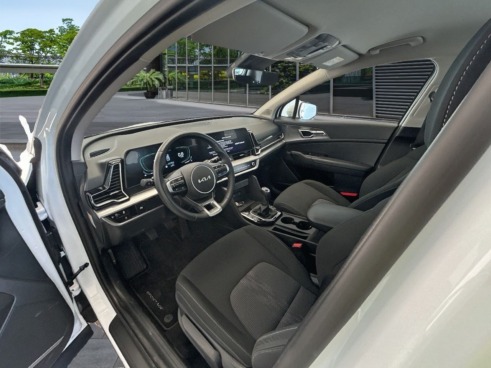 40543ad341c7ad9b85737cf1254c2d0f-1321 Kia Sportage 1.6 Crdi Mhev 100kw (136cv) Business 4×4 - 7