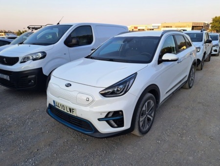 40543ad341c7ad9b85737cf1254c2d0f-2095 Kia Niro e-Niro 150kW Emotion (Long Range)