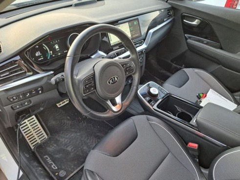40543ad341c7ad9b85737cf1254c2d0f-2101 Kia Niro E-niro 150kw Emotion (long Range) - 7