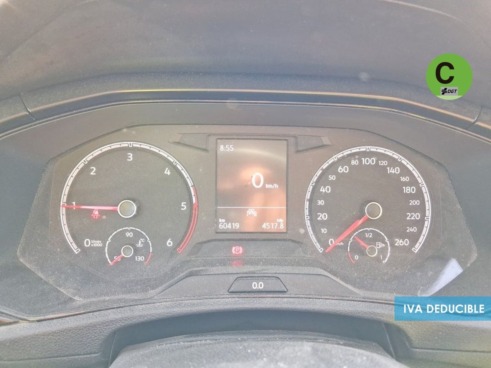 40543ad341c7ad9b85737cf1254c2d0f-2681 Volkswagen T-Roc Edition 2.0 TDI 85 kW (115 CV) - 7
