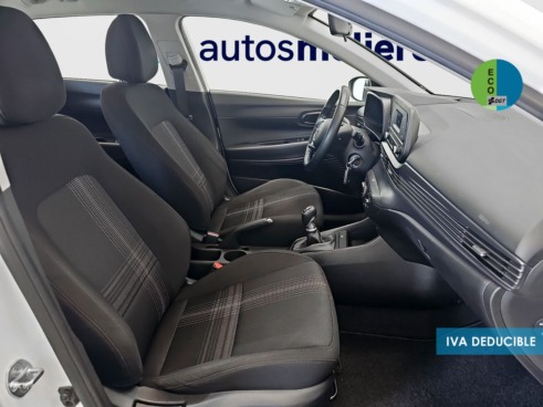 40543ad341c7ad9b85737cf1254c2d0f-2198 Hyundai i20 1.0 TGDI 48V Essence 74 kW (100 CV) - 6