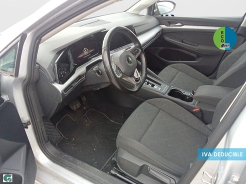 40543ad341c7ad9b85737cf1254c2d0f-4238 Volkswagen Golf Life 1.0 eTSI 81 kW (110 CV) DSG - 5