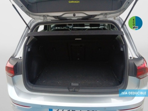 40543ad341c7ad9b85737cf1254c2d0f-4242 Volkswagen Golf Life 1.0 eTSI 81 kW (110 CV) DSG - 9