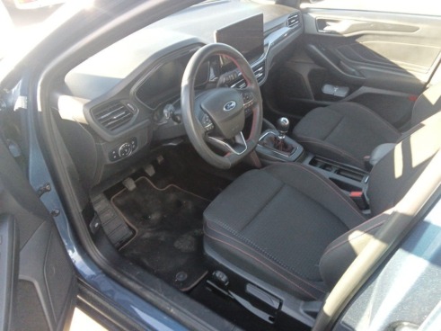 40543ad341c7ad9b85737cf1254c2d0f-4461 Ford Focus 1.0 Ecoboost Mhev 92kw St-line X - 7
