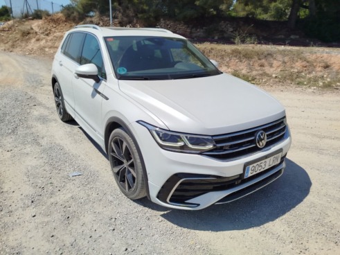 40543ad341c7ad9b85737cf1254c2d0f-3302 Volkswagen Tiguan R-line 2.0 Tdi 110kw (150cv) Dsg - 4