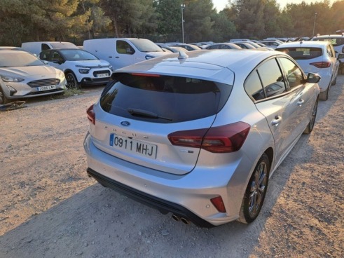 40543ad341c7ad9b85737cf1254c2d0f-4678 Ford Focus 1.0 Ecoboost Mhev 114kw St-line - 4