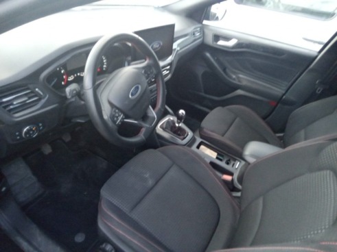 40543ad341c7ad9b85737cf1254c2d0f-4689 Ford Focus 1.0 Ecoboost Mhev 114kw St-line - 7