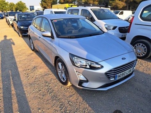 40543ad341c7ad9b85737cf1254c2d0f-4701 Ford Focus 1.0 Ecoboost Mhev 92kw Trend+ - 3