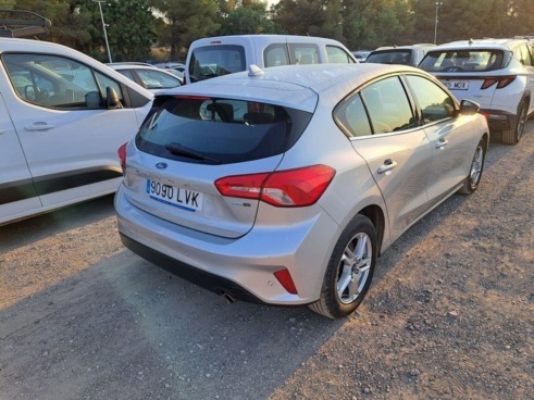 40543ad341c7ad9b85737cf1254c2d0f-4702 Ford Focus 1.0 Ecoboost Mhev 92kw Trend+ - 4