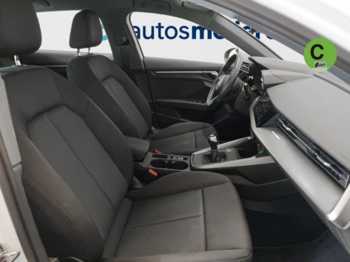 40543ad341c7ad9b85737cf1254c2d0f-318 Audi A3 Advanced 30 TDI 85 kW (116 CV) - 6