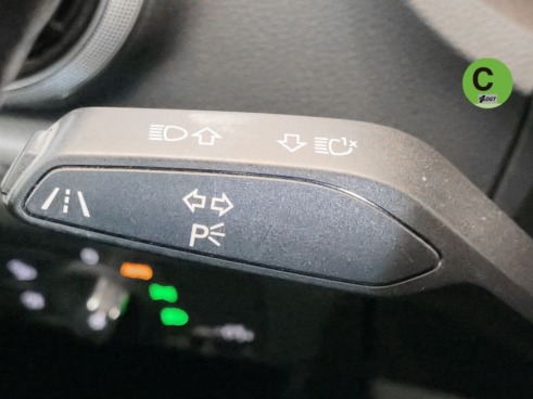 40543ad341c7ad9b85737cf1254c2d0f-430 Audi A3 1.6 TDI 85 kW (116 CV) - 24