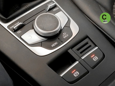 40543ad341c7ad9b85737cf1254c2d0f-433 Audi A3 1.6 TDI 85 kW (116 CV) - 26