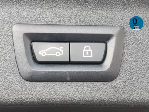 40543ad341c7ad9b85737cf1254c2d0f-4373 BMW iX3 80 kWh 210 kW (286 CV) - 13