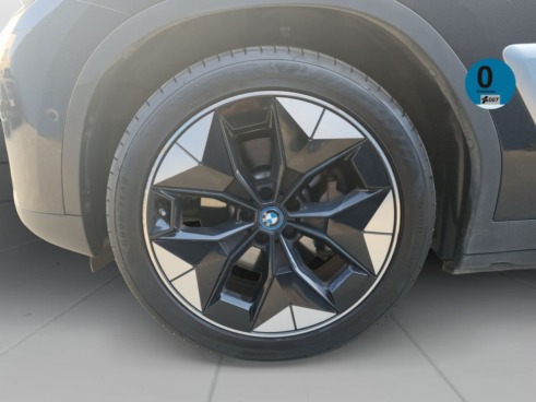 40543ad341c7ad9b85737cf1254c2d0f-4397 BMW iX3 80 kWh 210 kW (286 CV) - 29