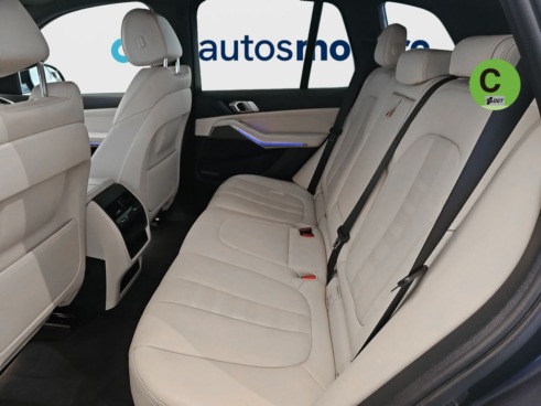 40543ad341c7ad9b85737cf1254c2d0f-3377 BMW X5 M50d 294 kW (400 CV) - 10
