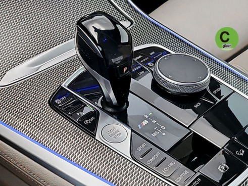 40543ad341c7ad9b85737cf1254c2d0f-3387 BMW X5 M50d 294 kW (400 CV) - 20