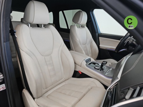 40543ad341c7ad9b85737cf1254c2d0f-3391 BMW X5 M50d 294 kW (400 CV) - 24