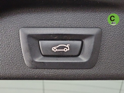 40543ad341c7ad9b85737cf1254c2d0f-3547 BMW X5 xDrive30d 195 kW (265 CV) - 17