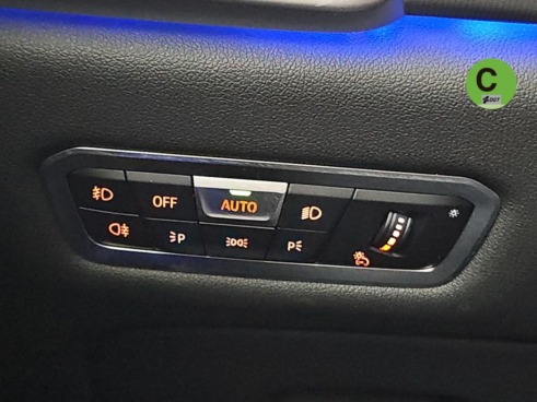 40543ad341c7ad9b85737cf1254c2d0f-3642 BMW X5 xDrive30d 195 kW (265 CV) - 35
