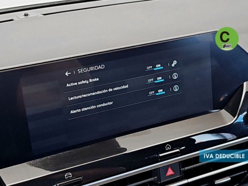 40543ad341c7ad9b85737cf1254c2d0f-129 Citroën C4 PureTech 130 S&S Plus EAT8 96 kW (131 CV) - 19