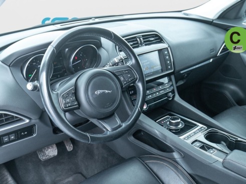 40543ad341c7ad9b85737cf1254c2d0f-398 Jaguar F-Pace 2.0L i4D Prestige AWD Auto 132 kW (180 CV) - 14