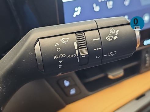 40543ad341c7ad9b85737cf1254c2d0f-745 Lexus NX 450h+ Luxury 4WD 225 kW (306 CV) - 29