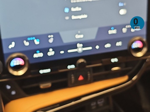40543ad341c7ad9b85737cf1254c2d0f-749 Lexus NX 450h+ Luxury 4WD 225 kW (306 CV) - 33
