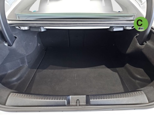 40543ad341c7ad9b85737cf1254c2d0f-727 Mercedes CLA 200 d 110 kW (150 CV) - 15