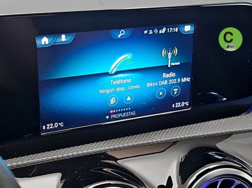 40543ad341c7ad9b85737cf1254c2d0f-731 Mercedes CLA 200 d 110 kW (150 CV) - 19