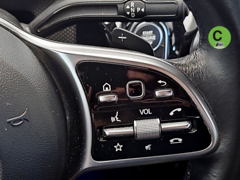 40543ad341c7ad9b85737cf1254c2d0f-738 Mercedes CLA 200 d 110 kW (150 CV) - 25