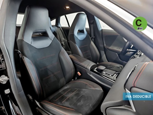 40543ad341c7ad9b85737cf1254c2d0f-1040 Mercedes Clase CLA CLA 200 d 110 kW (150 CV) - 23