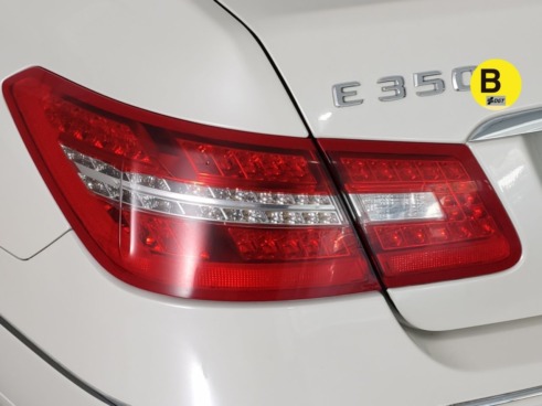 40543ad341c7ad9b85737cf1254c2d0f-3734 Mercedes Clase E E 250 CDI Coupe Avantgarde 150 kW (204 CV) - 13