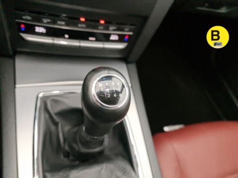 40543ad341c7ad9b85737cf1254c2d0f-3738 Mercedes Clase E E 250 CDI Coupe Avantgarde 150 kW (204 CV) - 17