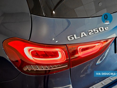 40543ad341c7ad9b85737cf1254c2d0f-1520 Mercedes GLA 250 e 160 kW (218 CV) - 14