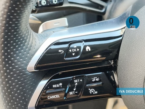 40543ad341c7ad9b85737cf1254c2d0f-4876 Mercedes GLC 300 e 4Matic 230 kW (313 CV) - 25