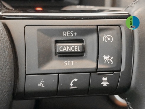 40543ad341c7ad9b85737cf1254c2d0f-5032 Nissan Qashqai DIG-T 140 mHEV N-Connecta 4×2 103 kW (140 CV) - 23