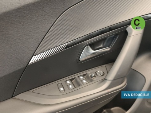 40543ad341c7ad9b85737cf1254c2d0f-2359 Peugeot 2008 PureTech 100 S&S Allure 75 kW (100 CV) - 32