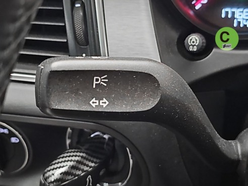 40543ad341c7ad9b85737cf1254c2d0f-3519 Porsche Macan S Diesel 190 kW (258 CV) - 27