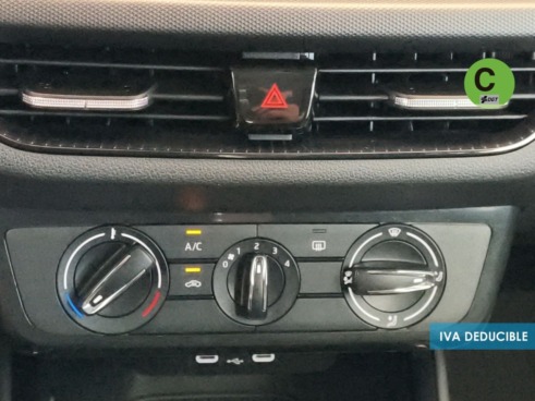 40543ad341c7ad9b85737cf1254c2d0f-4015 Skoda Fabia 1.0 TSI Ambition 81 kW (110 CV) - 18