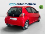 40543ad341c7ad9b85737cf1254c2d0f-468 Toyota Aygo 70 City 50 kW (68 CV) - 4