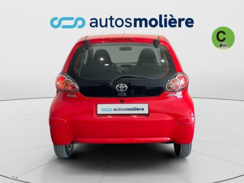 40543ad341c7ad9b85737cf1254c2d0f-478 Toyota Aygo 70 City 50 kW (68 CV) - 12