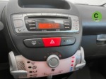 40543ad341c7ad9b85737cf1254c2d0f-484 Toyota Aygo 70 City 50 kW (68 CV) - 16
