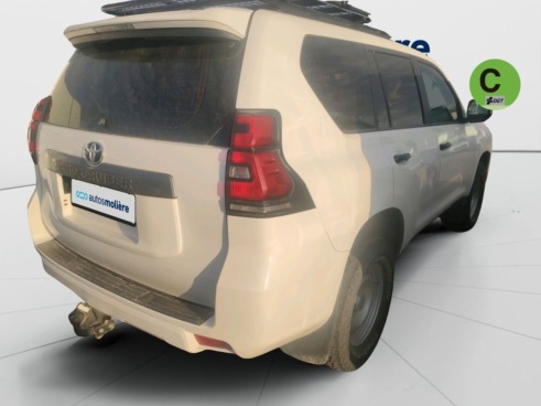 40543ad341c7ad9b85737cf1254c2d0f-5746 Toyota Land Cruiser 2.8 D-4D GX 150 kW (204 CV) - 2