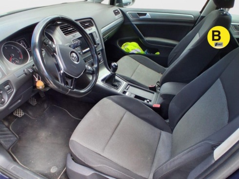 40543ad341c7ad9b85737cf1254c2d0f-4930 Volkswagen Golf Advance 1.6 TDI DPF BMT 77 kW (105 CV) - 4