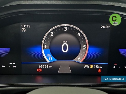 40543ad341c7ad9b85737cf1254c2d0f-5874 Volkswagen T-Roc 2.0 TDI 85 kW (115 CV) - 15