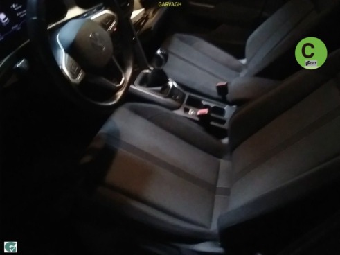 40543ad341c7ad9b85737cf1254c2d0f-5914 Volkswagen T-Roc Dark 1.0 TSI 81 kW (110 CV) - 7