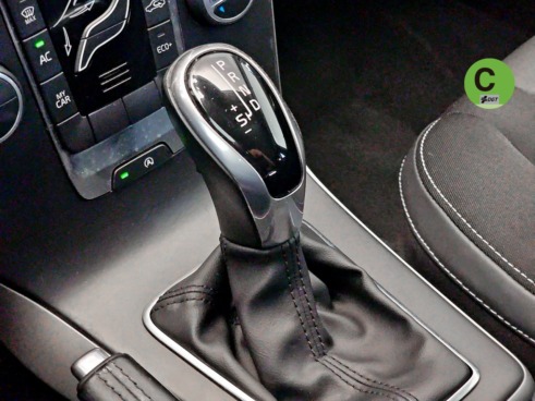 40543ad341c7ad9b85737cf1254c2d0f-2572 Volvo V40 D3 Kinetic Auto 110 kW (150 CV) - 16