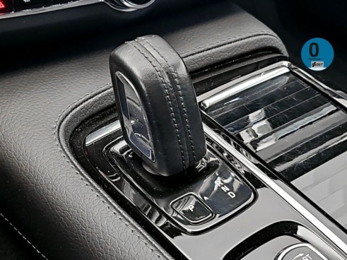 40543ad341c7ad9b85737cf1254c2d0f-602 Volvo V90 T8 Momentum AWD Auto 287 kW (390 CV) - 19
